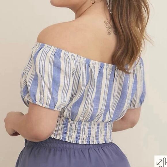 Torrid Off Shoulder Blue Cream Linen Blend Cropped Top Size 3X - Picture 2 of 8